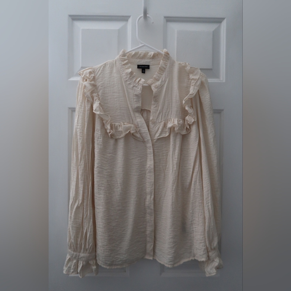 Who What Wear Womens XL Cream Ruffled Collard Pull Button Long Sleeve Blouse